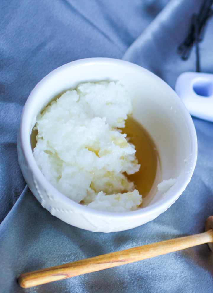 Coconut Oil and Honey Mask for Healthy Hair