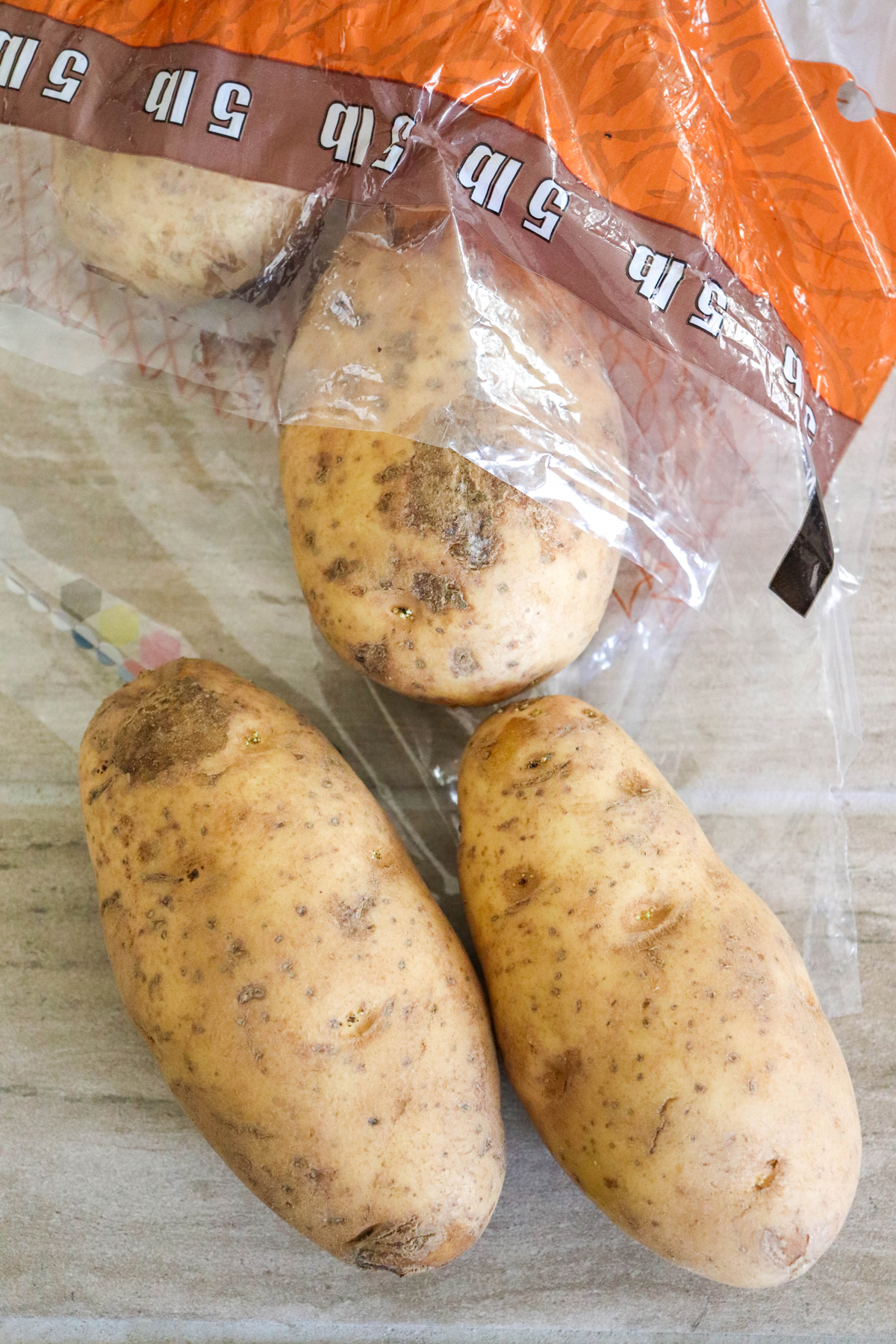 A bag of Baking Potatoes (Russett)